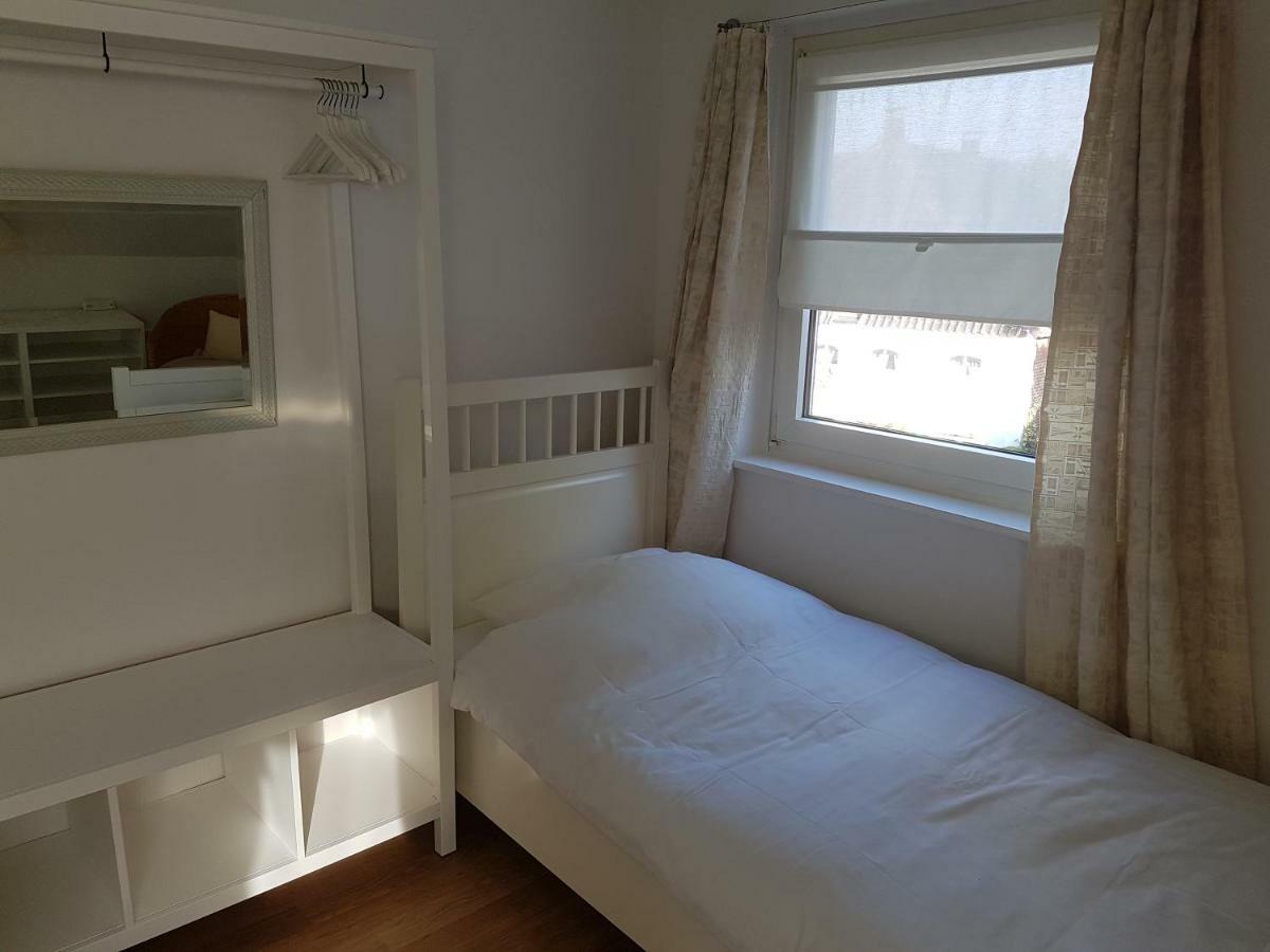 Apartment Am Park Lehrte Ngoại thất bức ảnh